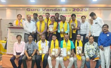 Grand Success of GURU VANDANA 2026 – 100 Eminent Teachers Felicitated by Rotary Club of Kolkata Galaxy & Swarnym Foundation at Liluah