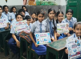 SWASTH DAANT, SWASTH JEEVAN (Smile Health Mission) : 80 STUDENTS RECEIVE FREE DENTAL CARE AT South Calcutta KG & Day School. I 24x7indialive News