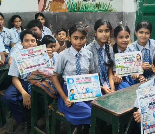 SWASTH DAANT, SWASTH JEEVAN (Smile Health Mission) : 80 STUDENTS RECEIVE FREE DENTAL CARE AT South Calcutta KG & Day School. I 24x7indialive News